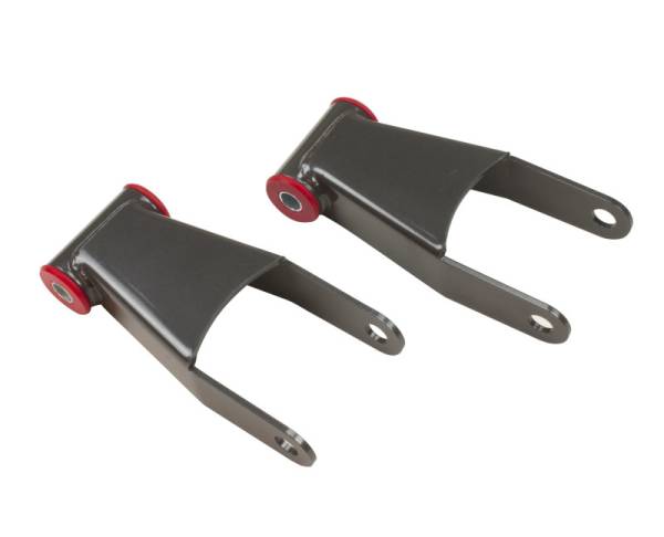 Maxtrac - Maxtrac 11-18 GM C/K1500HD/2500HD/3500HD 2WD/4WD 2in Rear Lowering Shackles - 411420