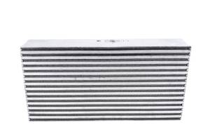 Garrett - Garrett Air / Air Intercooler CAC (24.00in x 12.11in x 4.50in) - 950 HP - 703522-6005 - Image 1