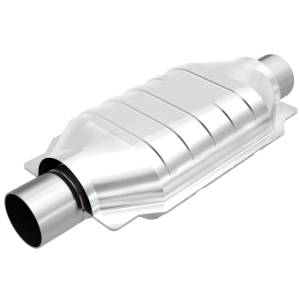Magnaflow - Magnaflow Conv Univ 2.5in Inlet/Outlet Center/Center Oval 12in Body L x 7in W x 16in Overall L - 51556 - Image 1