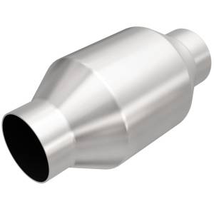 Magnaflow - Magnaflow Conv Univ 2.75inch C/C Met. - 59958 - Image 1