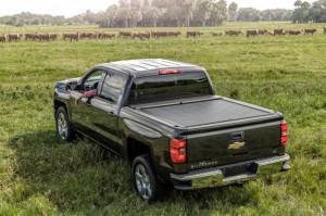 Roll-N-Lock - Roll-N-Lock 99-07 Ford F-250/F-350 Super Duty SB 80-3/4in M-Series Retractable Tonneau Cover - LG107M - Image 2