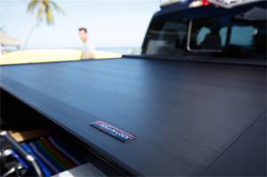 Roll-N-Lock - Roll-N-Lock 08-16 Ford F-250/F-350 Super Duty 80-1/4in E-Series Retractable Tonneau Cover - RC109E - Image 4